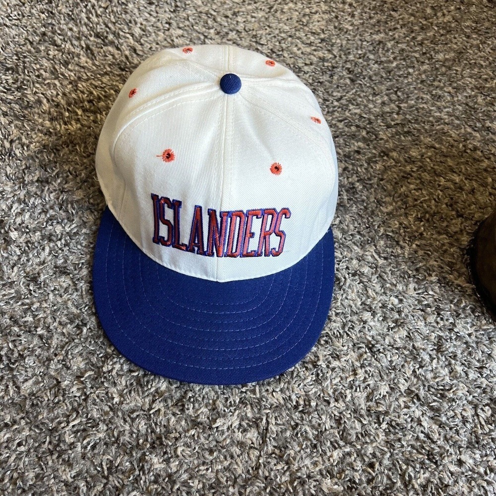 New York Islanders Snapback Hat Vintage NHL Annco Fitted 7 3/8 White Blue